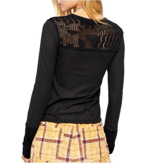 🎁 Free People Colette Scallop Neck Trim Knit Sweater - Picture 2 of 9